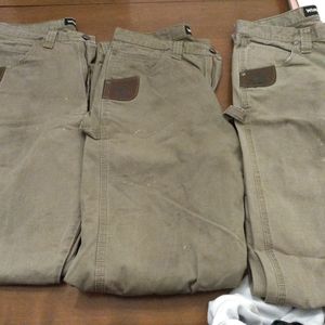 Wrangler work pants size 32/34